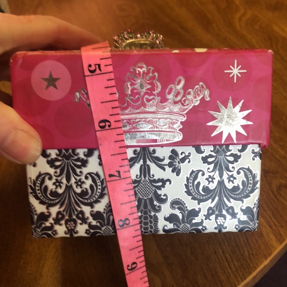 Cross Crown Rhinestone Candle Gift Box - Picture 7 of 7